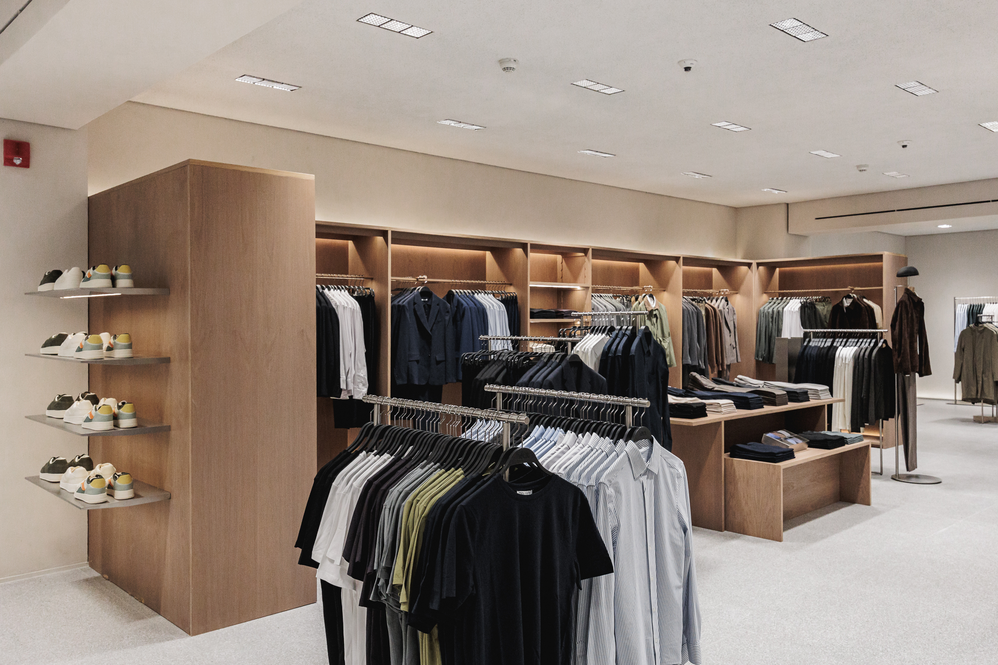 Zara El Tesoro — imagen 2 de la remodelación en Medellín